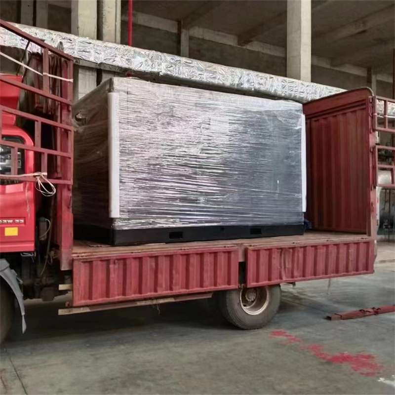 山东泰安泰山至克拉玛依物流专线，一站式服务助您货运无忧（克拉玛依 物流）