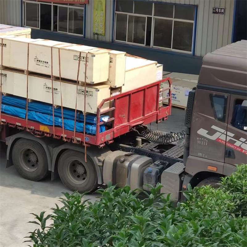 山东泰安泰山至新疆阿勒泰福海县物流专线，一站式服务，让您的货物畅行无忧